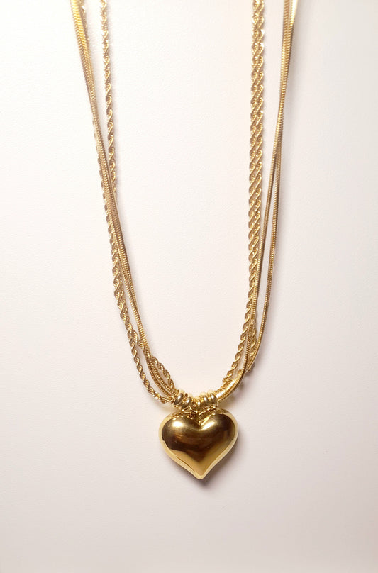 HEART NECKLACE