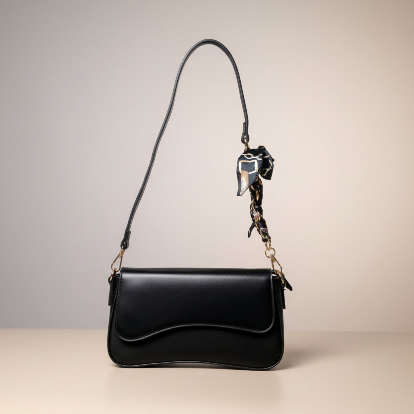 BORSA DONNA NERA RIGIDA CON DOPPIA TRACOLLA E FOULARD-ECOPELLE MODA