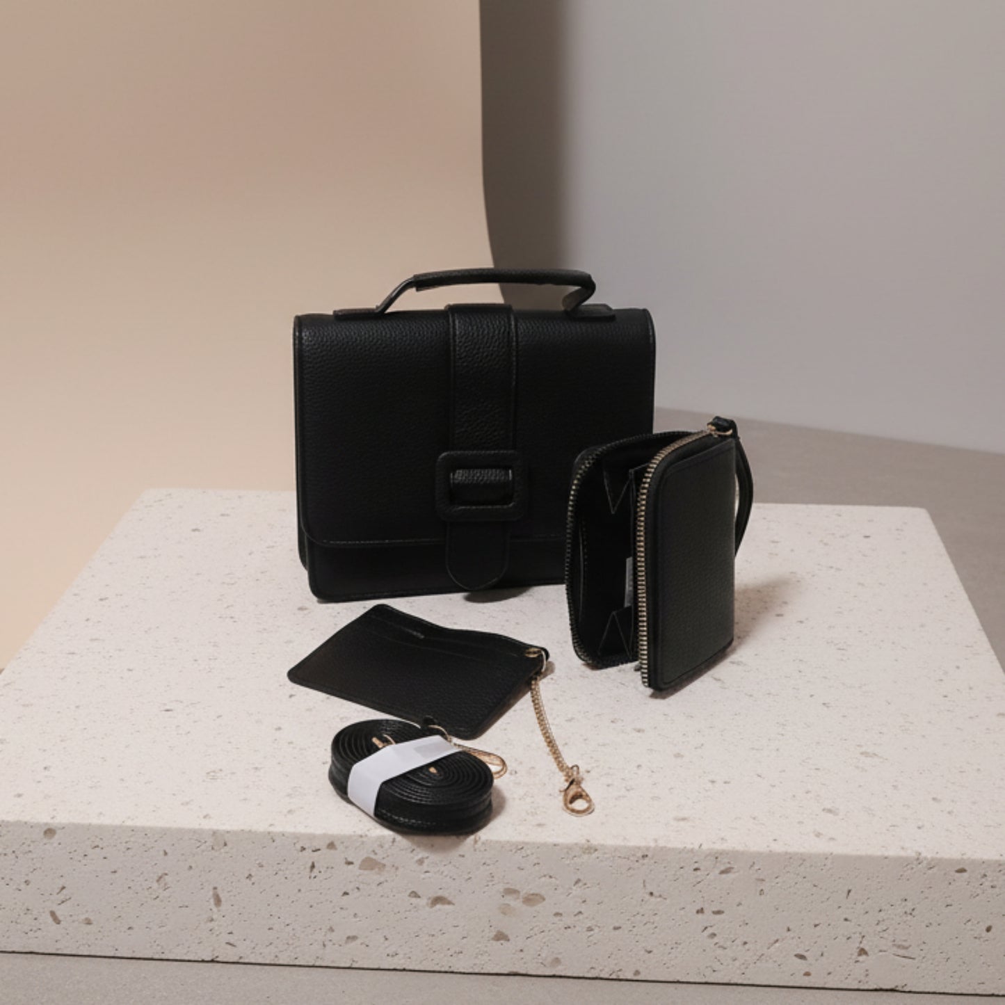 MINI BAG NERA ELEGANTE CON TRACOLLA REMOVIBILE E ACCESSORI
