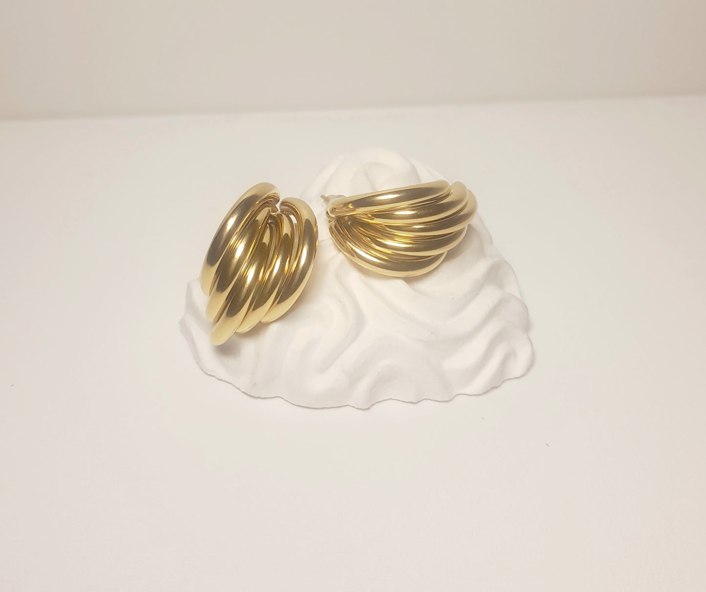 ORECCHINI CONCHIGLIA GOLD