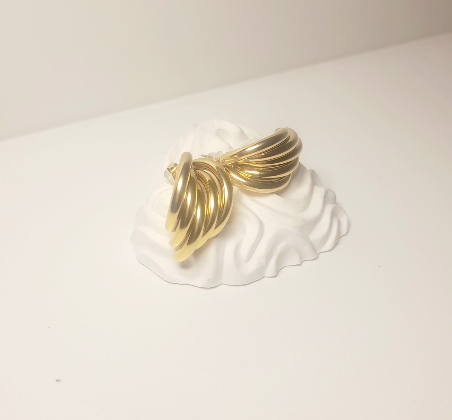 ORECCHINI CONCHIGLIA GOLD