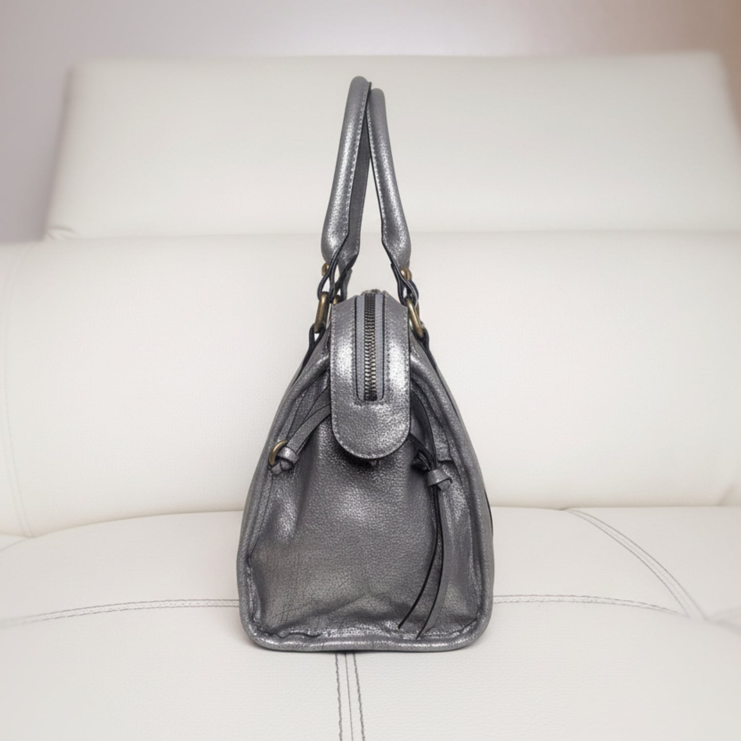 BORSA DONNA ARGENTO A TRACOLLA E MANO ELEGANTE-TREND2026