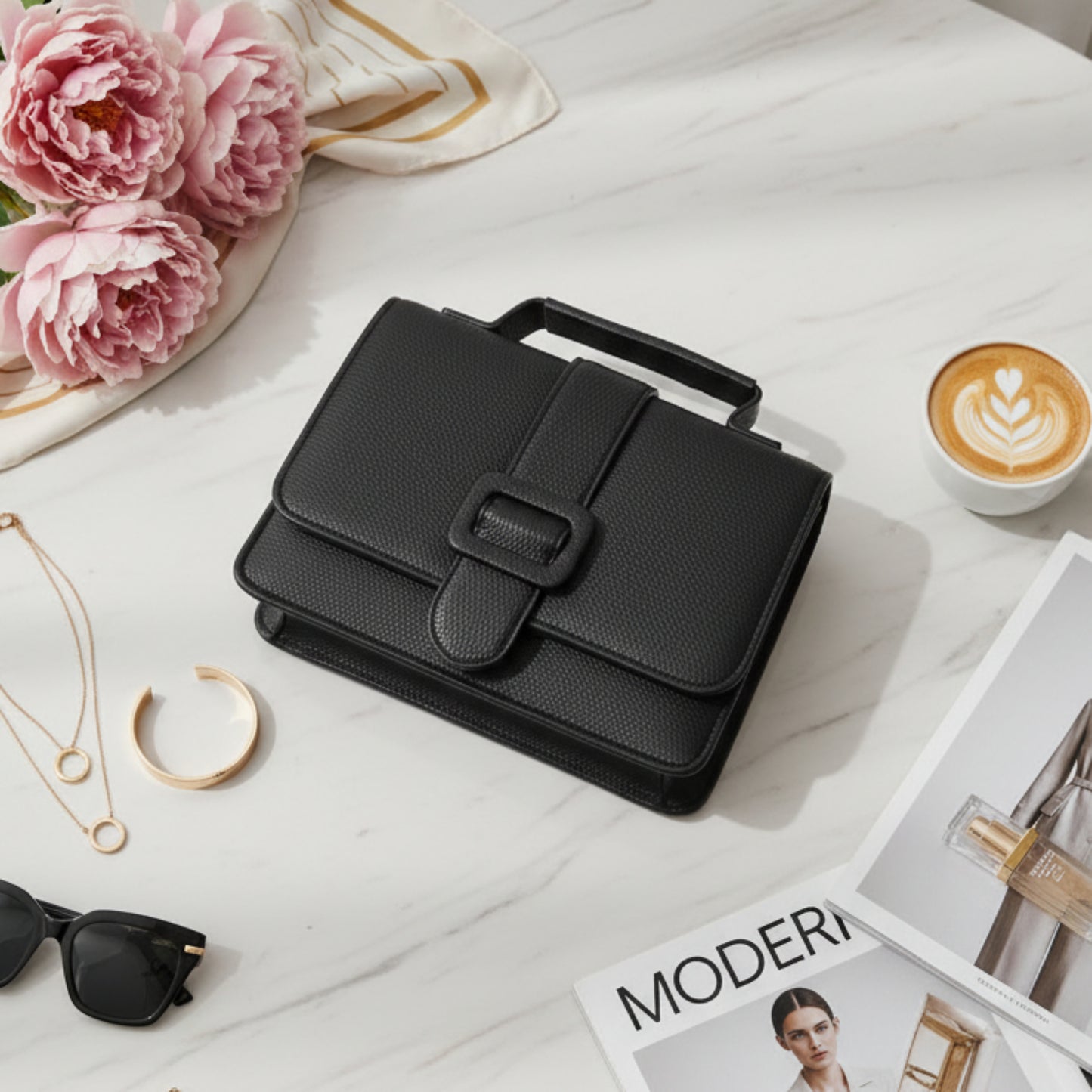 MINI BAG NERA ELEGANTE CON TRACOLLA REMOVIBILE E ACCESSORI