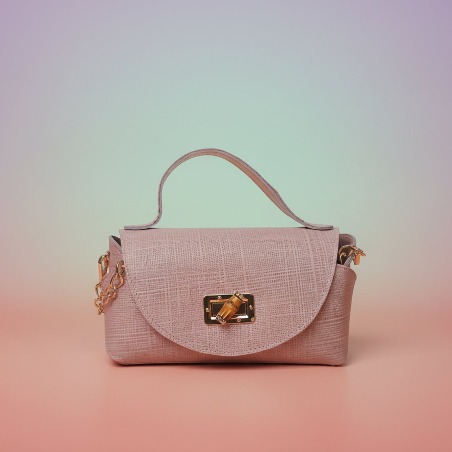 BORSA MINI IN VERA PELLE DI TENDENZA CON TRACOLLA A CATENA GOLD