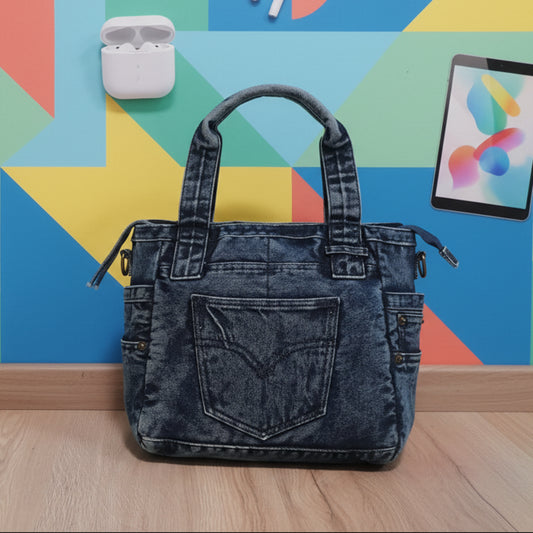 BORSA IN JEANS CAPIENTE E SUPER VERSATILE
