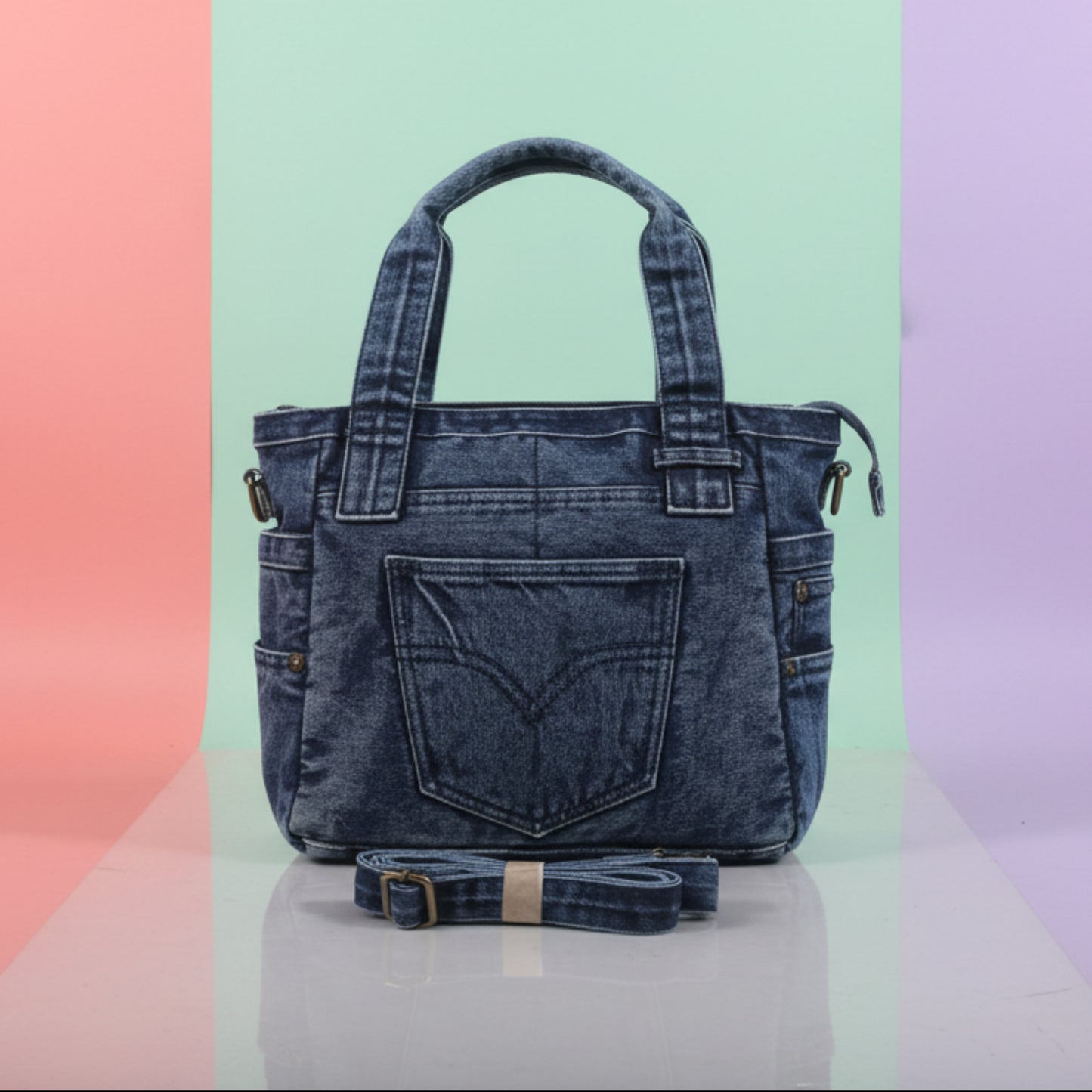BORSA IN JEANS CAPIENTE E SUPER VERSATILE