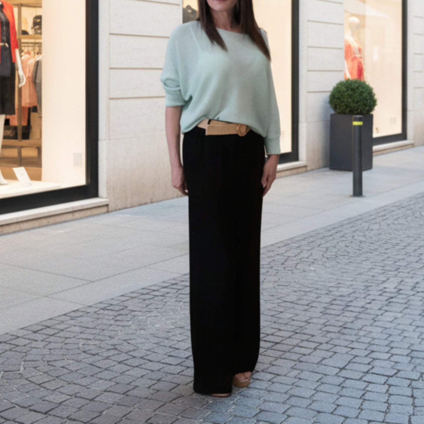 PANTALONI AMPI LEGGERI CON ELASTICO-COMFY & CHIC