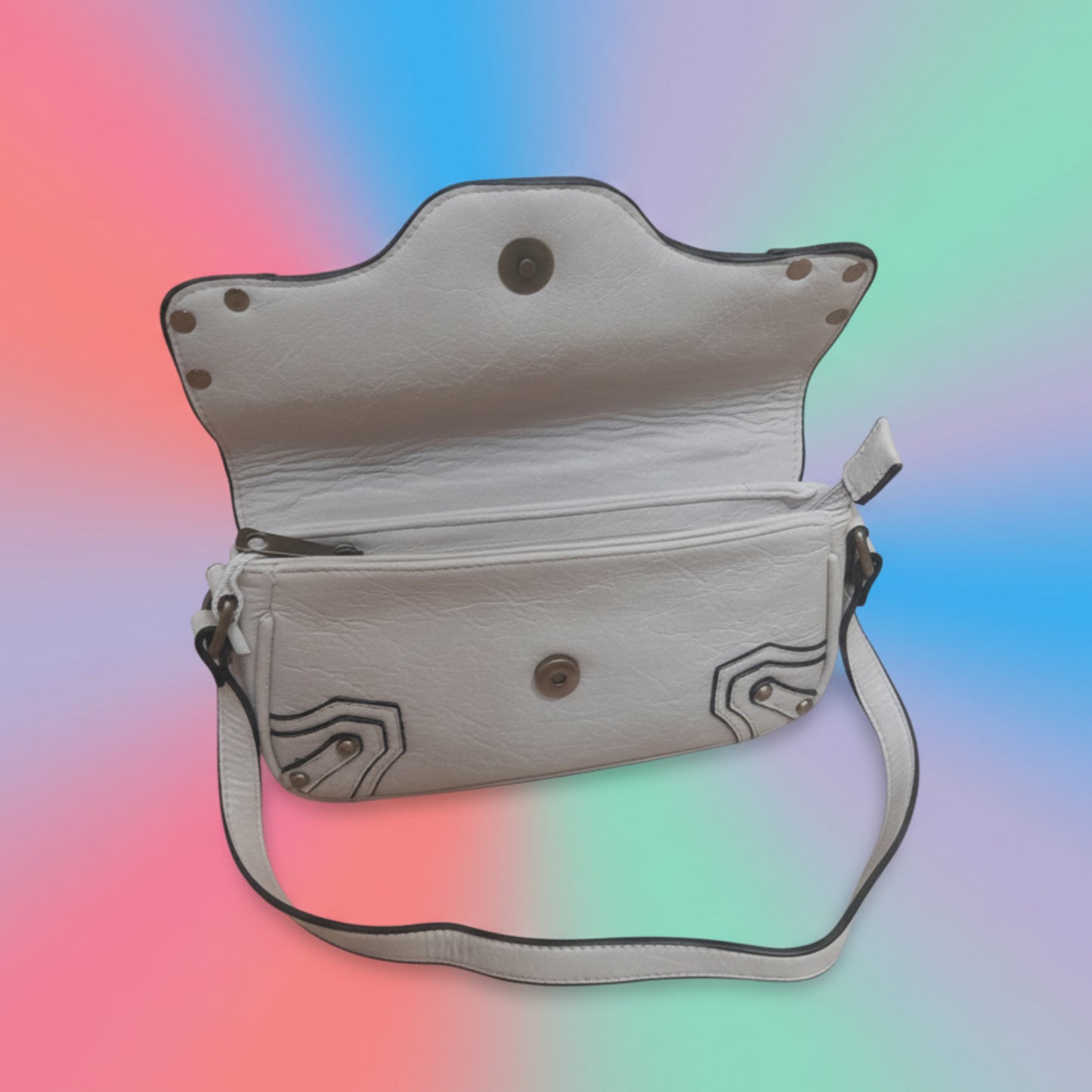 BORSA FASHION CON BORCHIE E DOPPIA TRACOLLA - GIOVANE E TRENDY