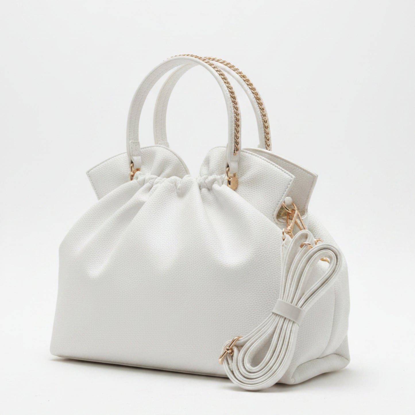 BORSA GRANDE FASHION BIANCA CON DETTAGLI GOLD E TRACOLLA REMOVIBILE