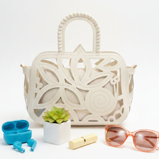 BORSA TRAFORATA BIANCA CON POCHETTE E TRACOLLA REMOVIBILE - STILE ESTIVO